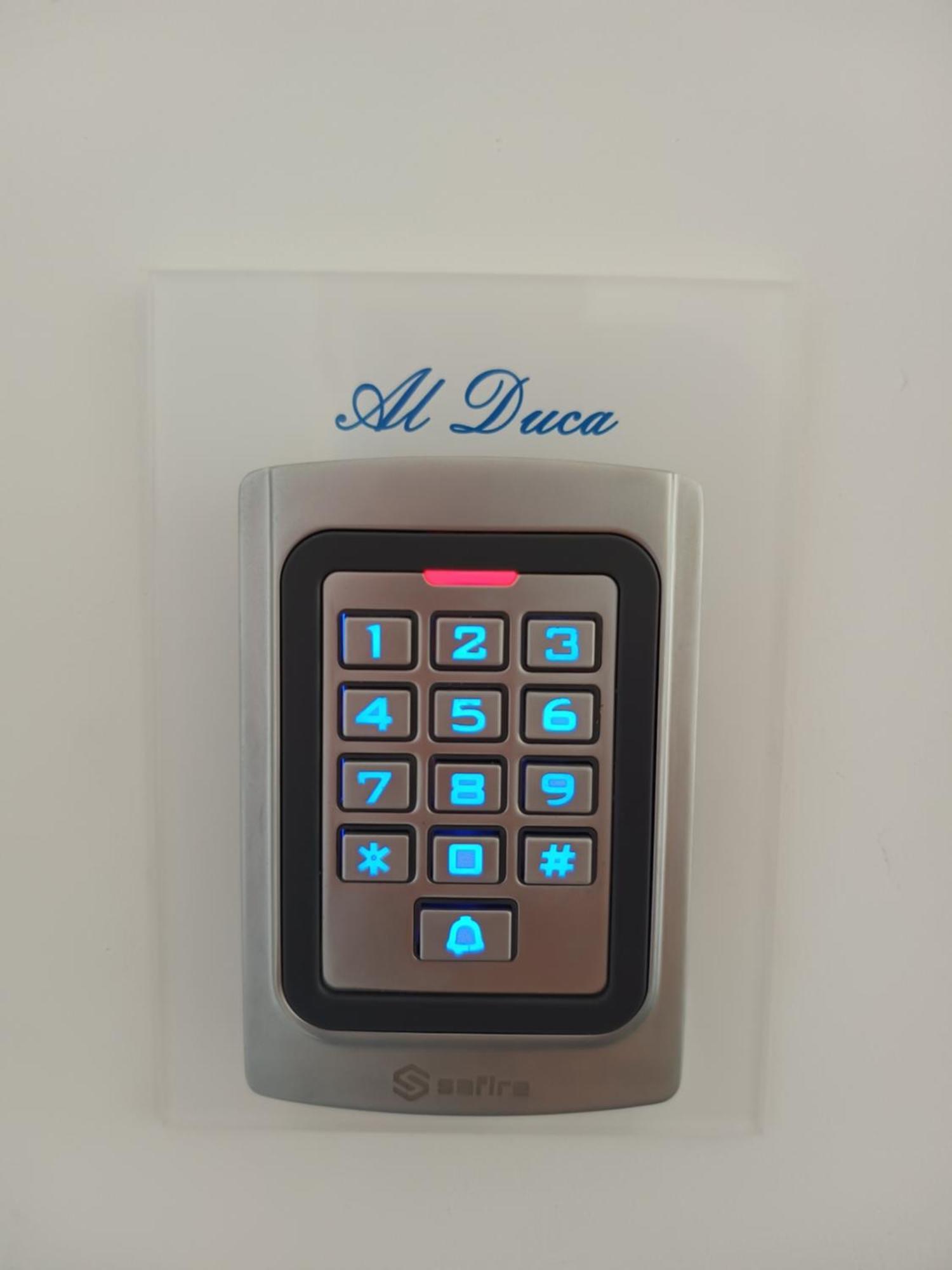 Al Duca In Centro Apartment